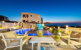 Talos Luxury Suites